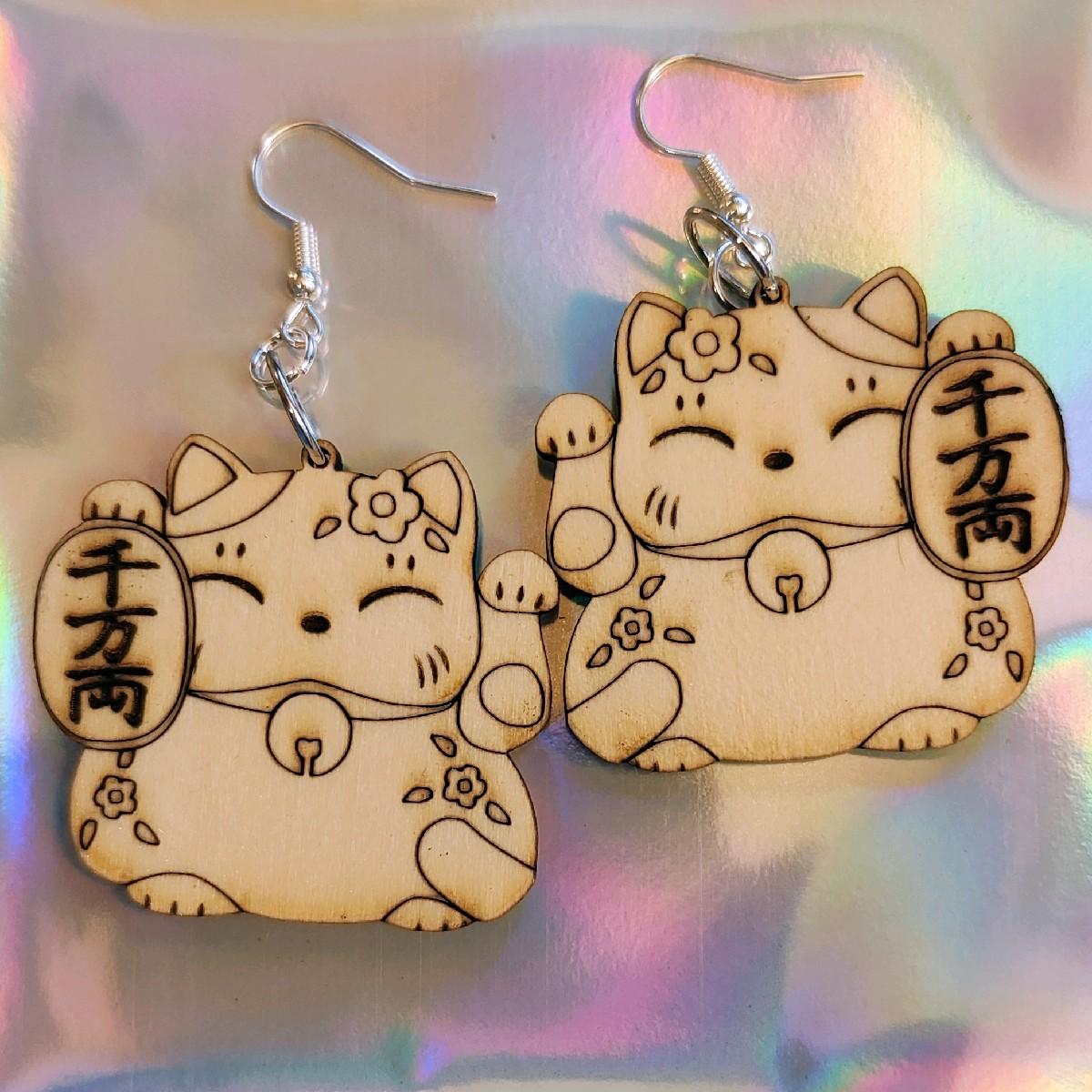 Maneki Neko Cat Wood Nickel Free Hook Dangle Earrings